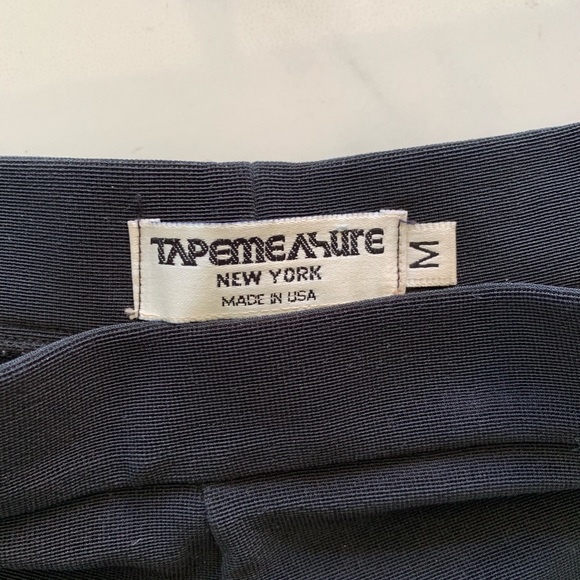 💜💜⬇️⬇️ TAPEMEASURE BLACK BELL BOTTOM PANTS - Picture 3 of 4